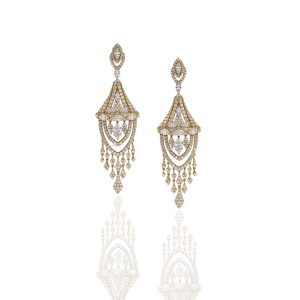 Long chandelier diamond earrings in yellow gold with cascading diamond drops