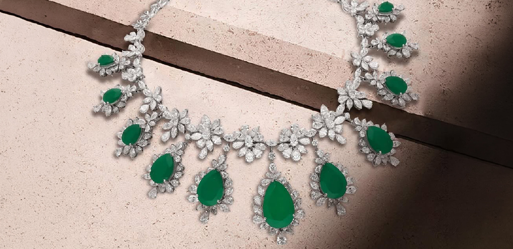 High jewellery diamond necklace with oversized pear-shaped emerald drops by Chosen by Tejpal Rank