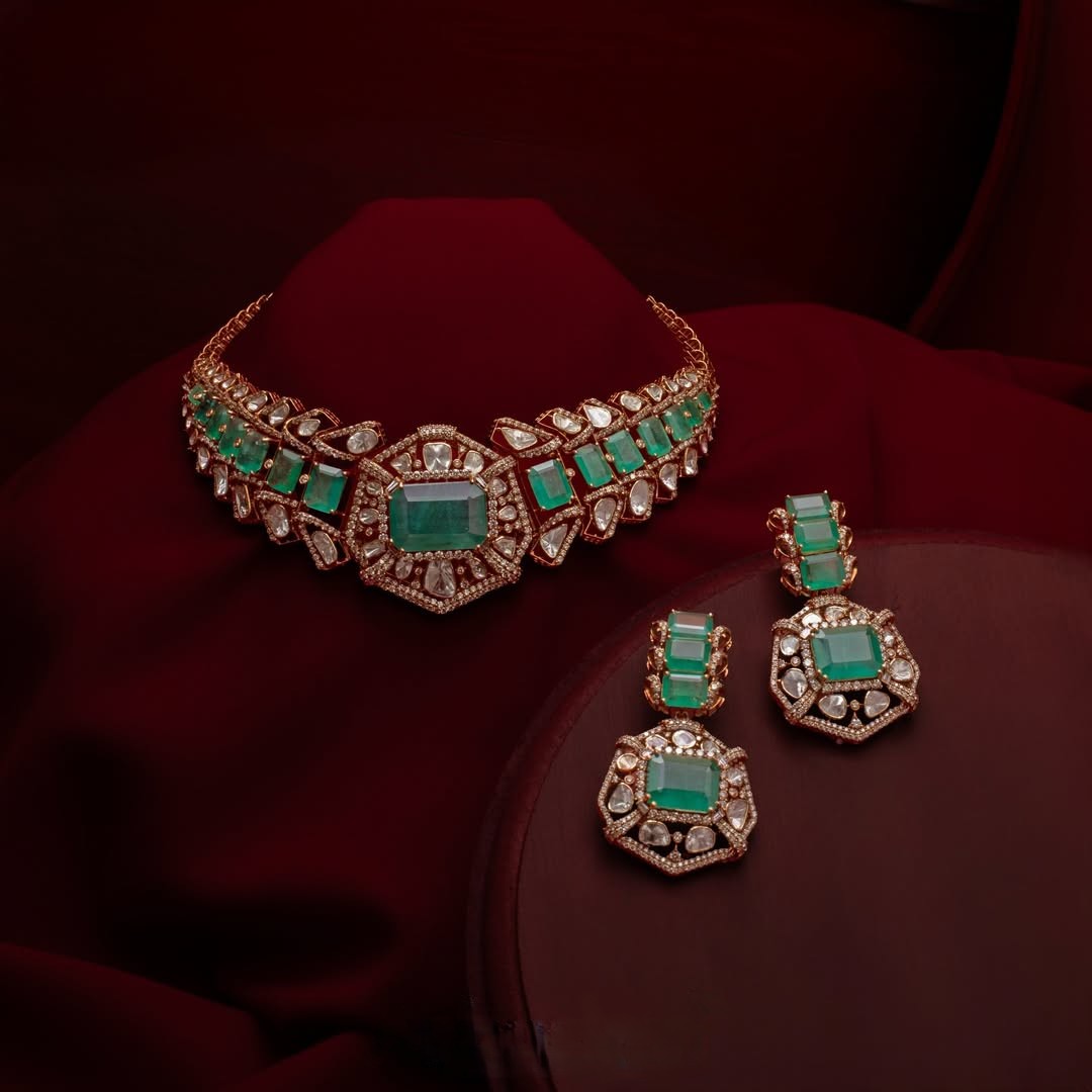 Contemporary emerald-cut gemstone choker with diamonds and matching earrings by AabushanJewellery1941.